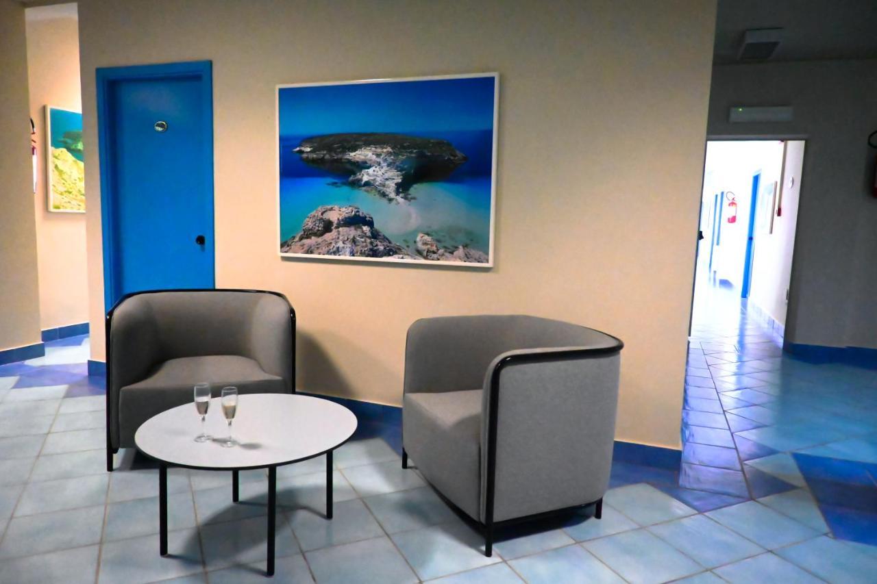 Hotel Baia Turchese ランペドゥーザ エクステリア 写真